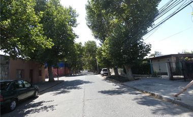 OPORTUNIDAD!! AMPLIA CASA  PARA REMODELAR