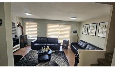 Casa ideal en Maipú: 4D/3B, piscina y jardín