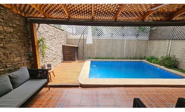Casa ideal en Maipú: 4D/3B, piscina y jardín