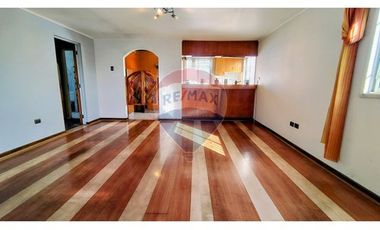 Encantadora Casa Familiar en Macul