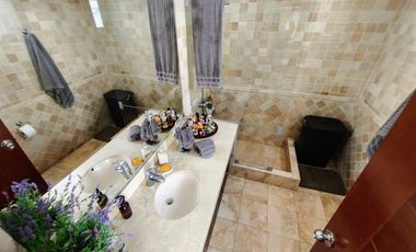 ¡OPORTUNIDAD ÚNICA! SE VENDE ESPECTACULAR DÚPLEX CON VISTA A PARQUE EN VALLE HERMOSO RESIDENCIAL