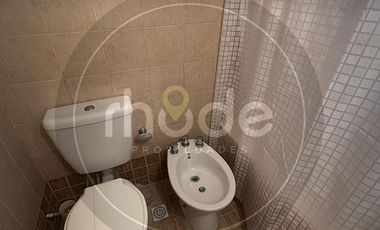 Local comercial, lote y tres departamentos a la venta en Costa del Este - Calle Las Camelias al 407