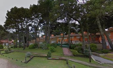 Casa en venta - 2 Dormitorios 1 Baño - Cochera - 48Mts2 - Costa del Este