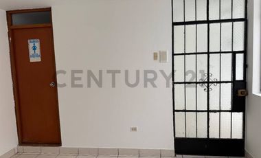 AMPLIO LOCAL COMERCIAL EN ZONA ESTRATÉGICA DE LA PERLA 148M2