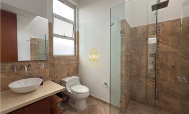 SE VENDE CASA EN CAJICA