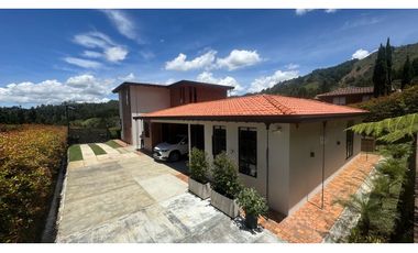 Casa campestre en venta en condominio cerrada en guarne