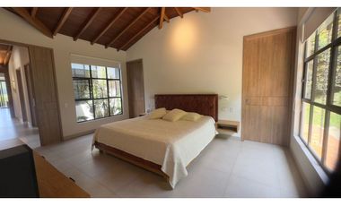 Casa campestre en venta en condominio cerrada en guarne