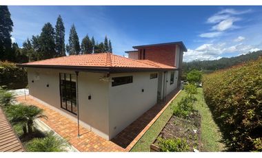 Casa campestre en venta en condominio cerrada en guarne