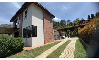 Casa campestre en venta en condominio cerrada en guarne