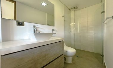 Espectacular Casa en Altos de Palmas cerca al mall Indiana