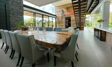 Espectacular Casa en Altos de Palmas cerca al mall Indiana