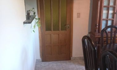 Casa en venta - 2 Dormitorios 1 Baño - Cocheras - 504Mts2 - Ayacucho