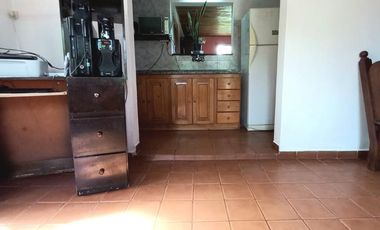 Casa en venta - 2 Dormitorios 1 Baño - Cocheras - 504Mts2 - Ayacucho