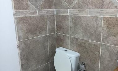 Casa en venta - 2 Dormitorios 1 Baño - Cocheras - 504Mts2 - Ayacucho