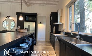 Casa en venta en Costa Esmeralda a pasos de la playa