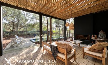 Casa en venta en Costa Esmeralda a pasos de la playa