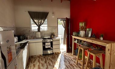 Triplex con 4 habitaciones a la venta en Mar del Tuyu - Calle 4 e/ 59 y 60 al 5973