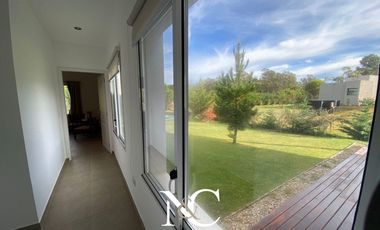 Casa en venta en Costa Esmeralda, Barrio Golf