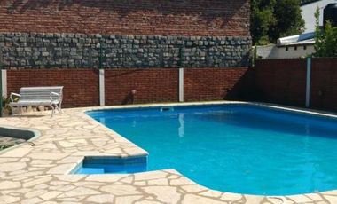 Excelente chalet en Adrogué