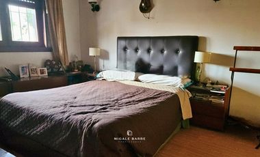 Casa en Venta en Munro - cochera, jardin y quincho.