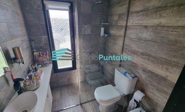 Hermosa Casa en Barrio Lagos de Canning con 5 dormitorios y piscina