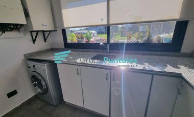 Hermosa Casa en Barrio Lagos de Canning con 5 dormitorios y piscina