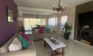 Casa en VENTA EN  la Horqueta de Echeverria- Canning