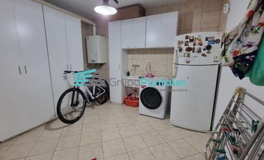 Casa en venta con 3 dormitorios en Turdera Apta Crédito muy buen estado