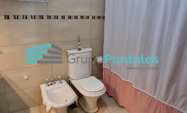 Casa en venta con 3 dormitorios en Turdera Apta Crédito muy buen estado