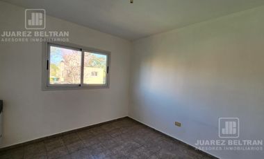 PH de 2 dormitorios en housing El Jacaranda- Villa Allende