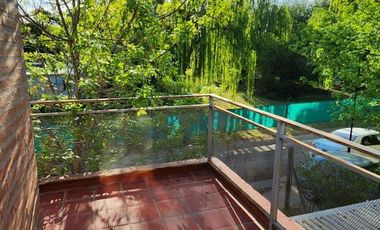 PH de 2 dormitorios en housing El Jacaranda- Villa Allende