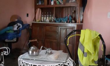 Casa en venta - 2 dormitorios 2 baños - jardín - 177.72mts2 - Punta Lara, Ensenada