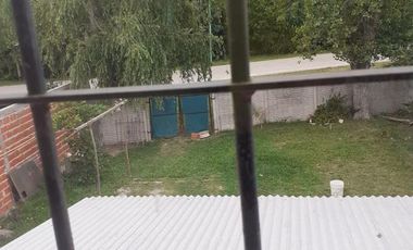 Casa en venta - 2 dormitorios 2 baños - jardín - 177.72mts2 - Punta Lara, Ensenada