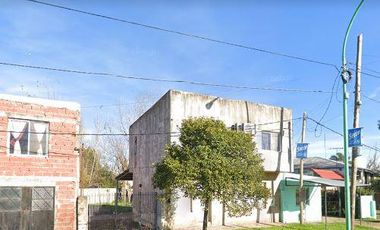 Casa en venta - 2 dormitorios 2 baños - jardín - 177.72mts2 - Punta Lara, Ensenada