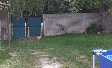 Casa en venta - 2 dormitorios 2 baños - jardín - 177.72mts2 - Punta Lara, Ensenada