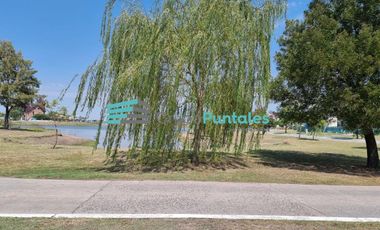 Terreno de 829 M2 con fondo a Laguna en El Principado de San Vicente, Canning