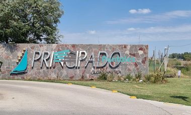 Terreno de 829 M2 con fondo a Laguna en El Principado de San Vicente, Canning