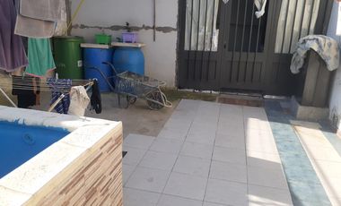 Casa en venta - 3 Dormitorios 2 Baños - Local - Cochera - 317Mts2 - Magdalena