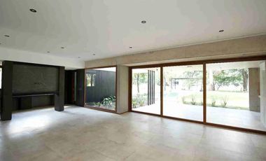 Casa - VENTA - BARRIO MIRALAGOS