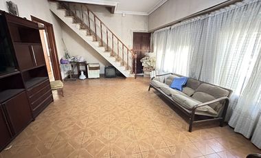 Chalet en Barrio Parque Calchaqui