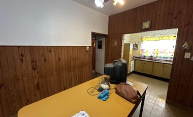 Chalet en Barrio Parque Calchaqui