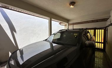 Chalet en Barrio Parque Calchaqui