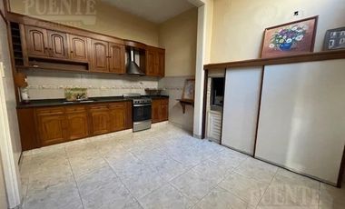 Casa en Banfield Este