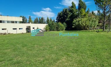 Terreno de 1132 Mts2 en Barrio Malibu eb Canning, con derechos de construcción pagos y plano para casa de 284 Mts2