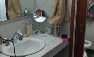 CASA EN VENTA. ADROGUE