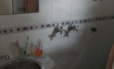 CASA EN VENTA. ADROGUE