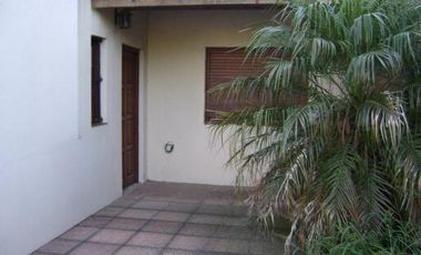 Casa en venta - 3 Dormitorios 1 Baño - Cochera - 400Mts2 - San Andrés de Giles
