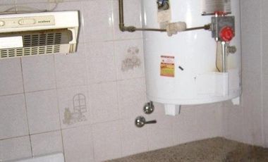 Casa en venta - 3 Dormitorios 1 Baño - Cochera - 400Mts2 - San Andrés de Giles