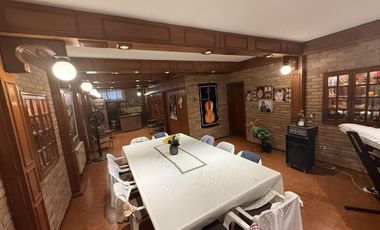 Imponente casa esquina en Cofico en venta y alquiler Apta uso Comercial