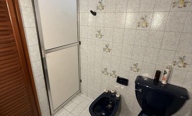 Imponente casa esquina en Cofico en venta y alquiler Apta uso Comercial
